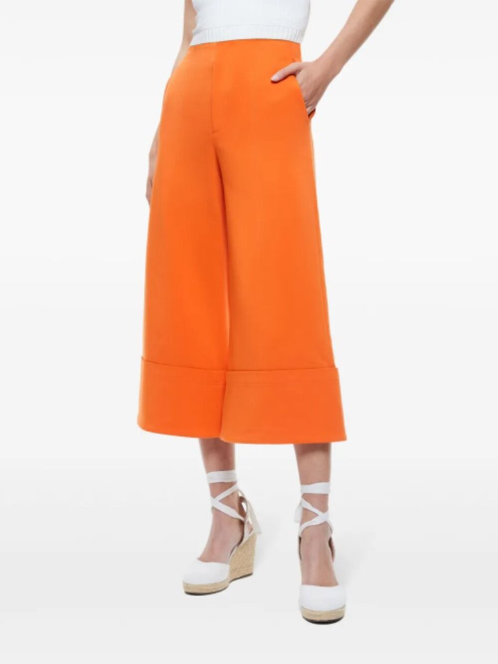 Alice + Olivia Andra High Rise Cropped Wide Leg Pants Orange Size 4 NWOT